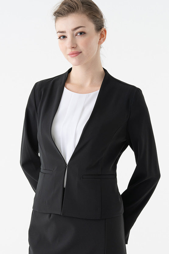 Smart Stretch: Front Hook No-Collar Jacket