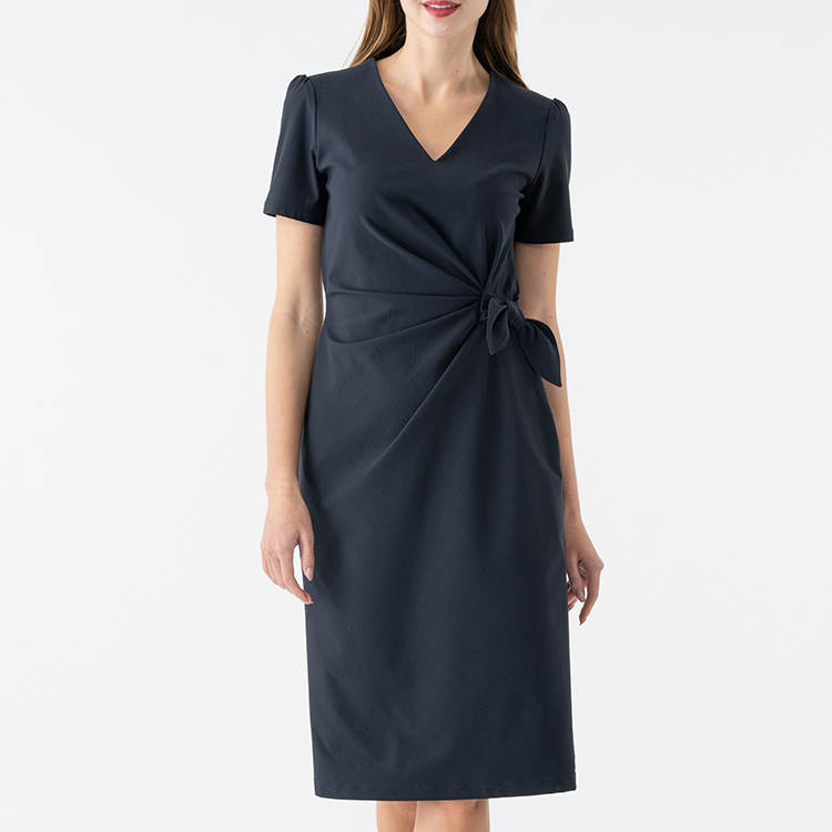 This is a lifesaver in hot weather! <br> A basic must-have dress