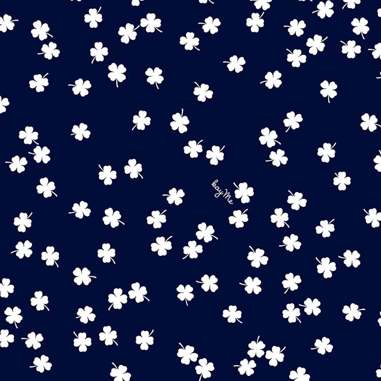 With a four-leaf clover on your side, your lucky aura is at its peak.