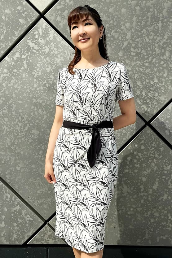 4-Way Stretch: Taisho Black Daily Dress