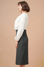[Chiffon x Jacquard] Decollete Tuck Dress