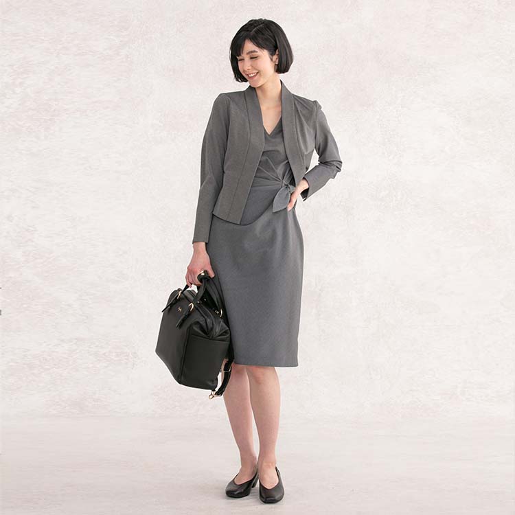 Elegant gradation in gray and black