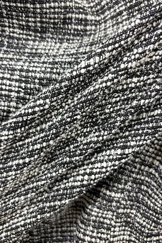 Gorgeous, comfortable and mobile tweed tailored clothing