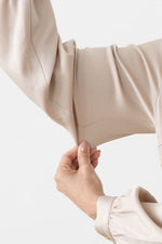 [Stretch Satin x Smart Stretch] Champagne Gold x Black Satin Frill Dress