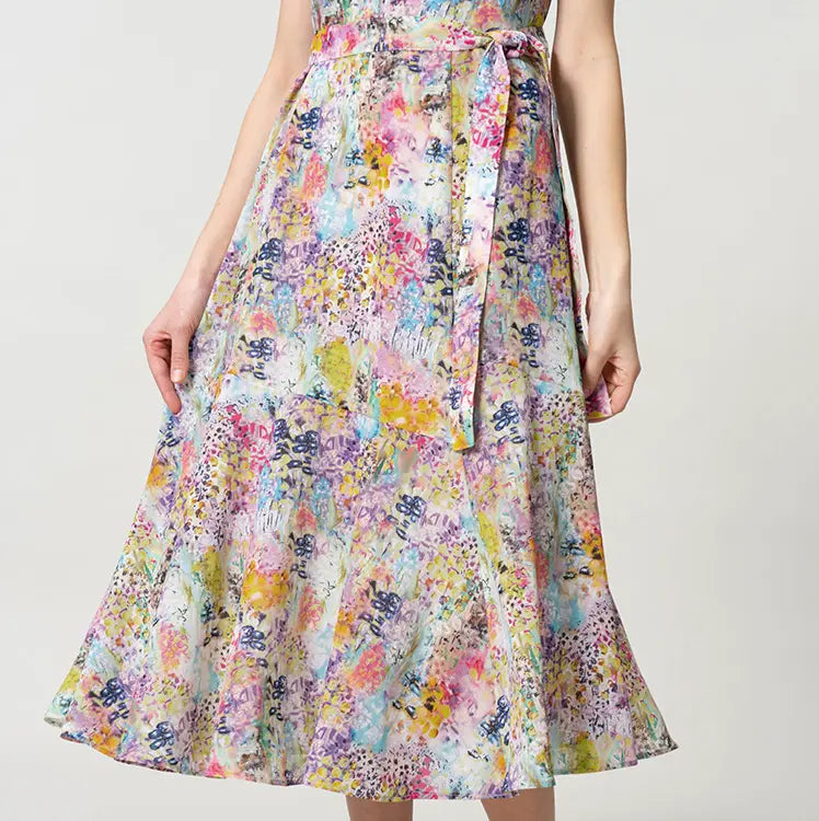 Mermaid Silhouette That Captivates With Every Step