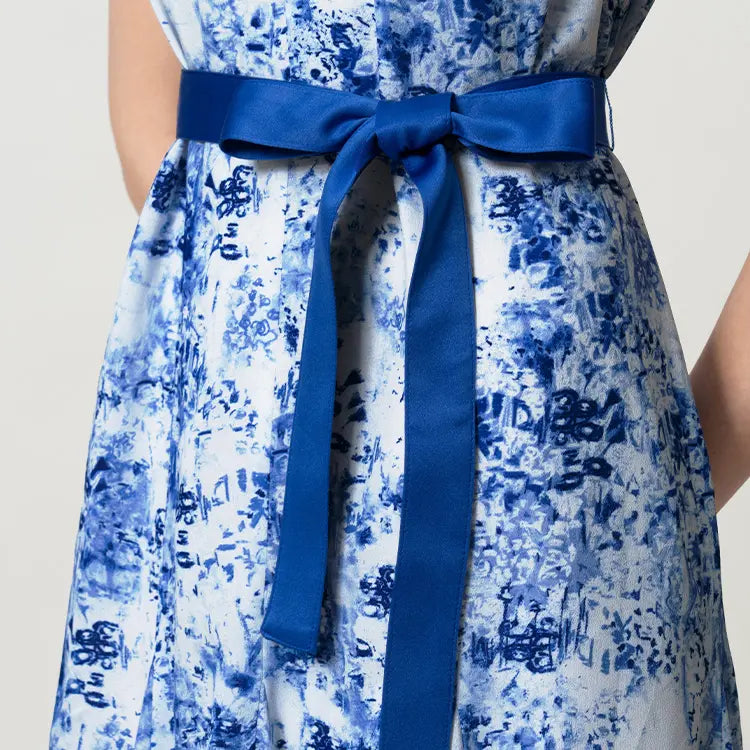 Detachable Waist Ribbon for Versatile Styling