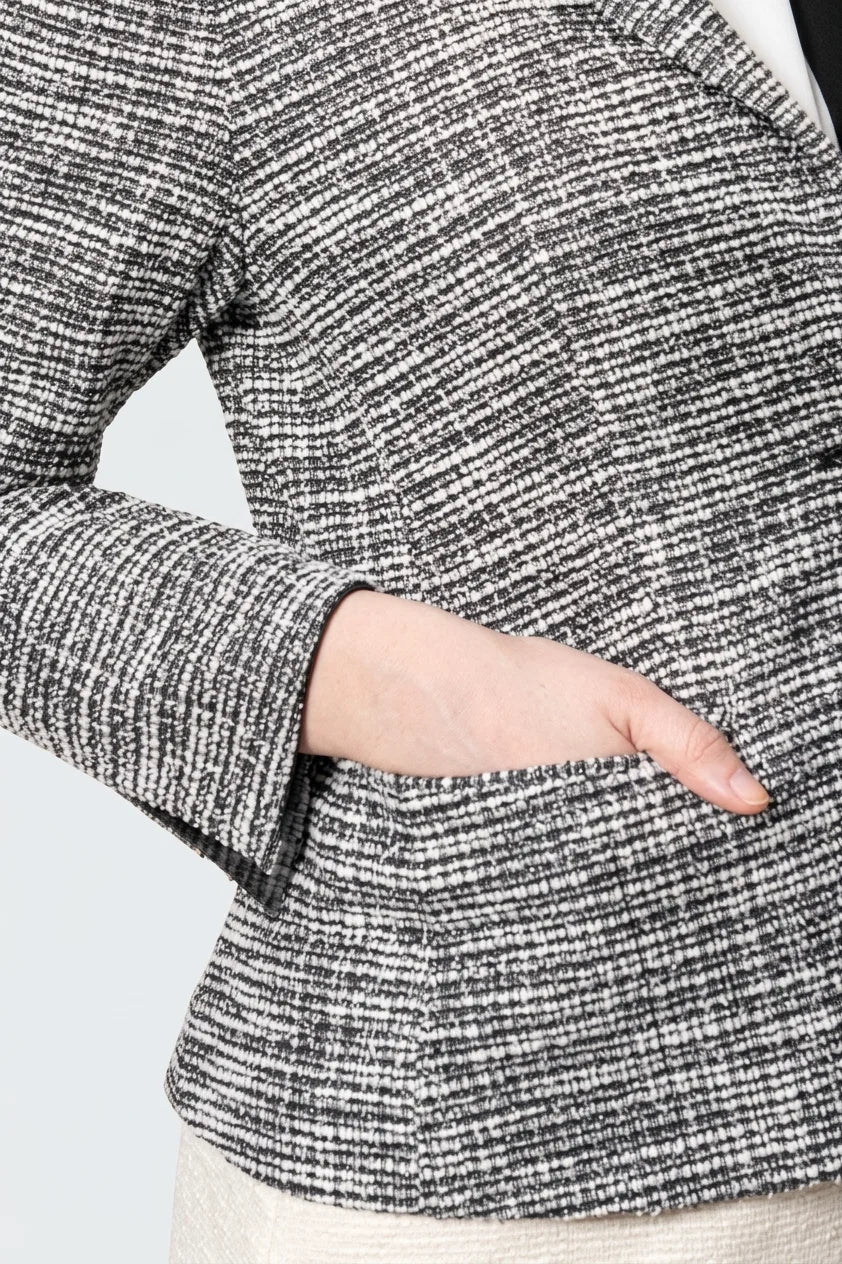 Stretch Lame Tweed: Tailored Jacket