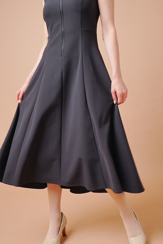 Active Cool: A-Line Front Zip Dress