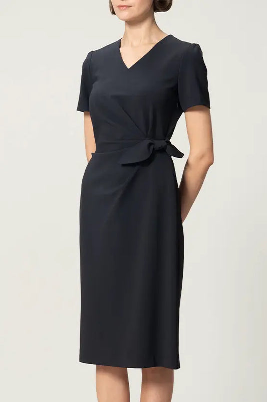 Active Stretch: V-neck daily dress