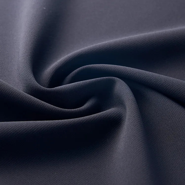 Unwavering dignity even in midsummer. Active Cool