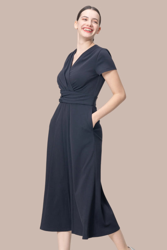 Strong twist stretch and cool to the touch: Long Marilyn dress