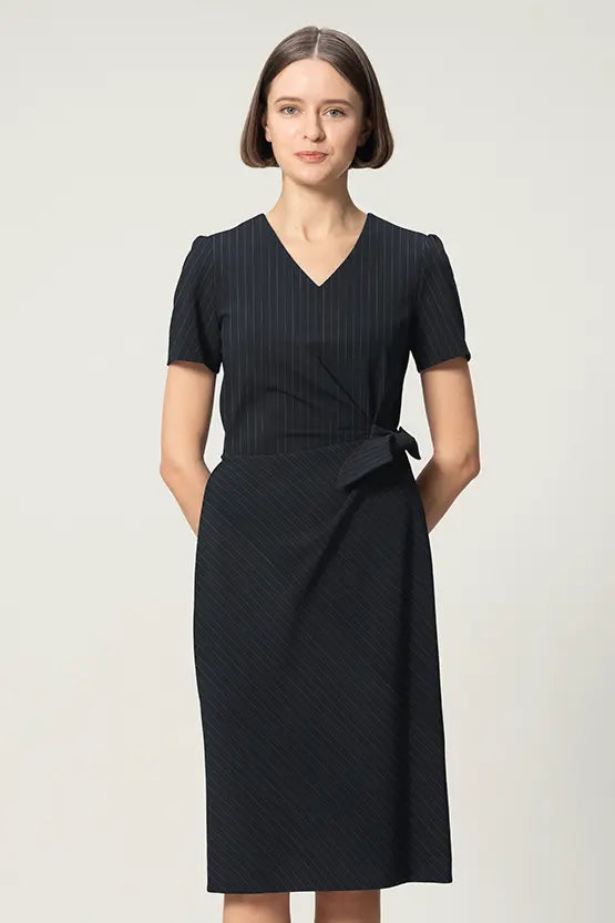 [Active Cool] V-neck daily dress