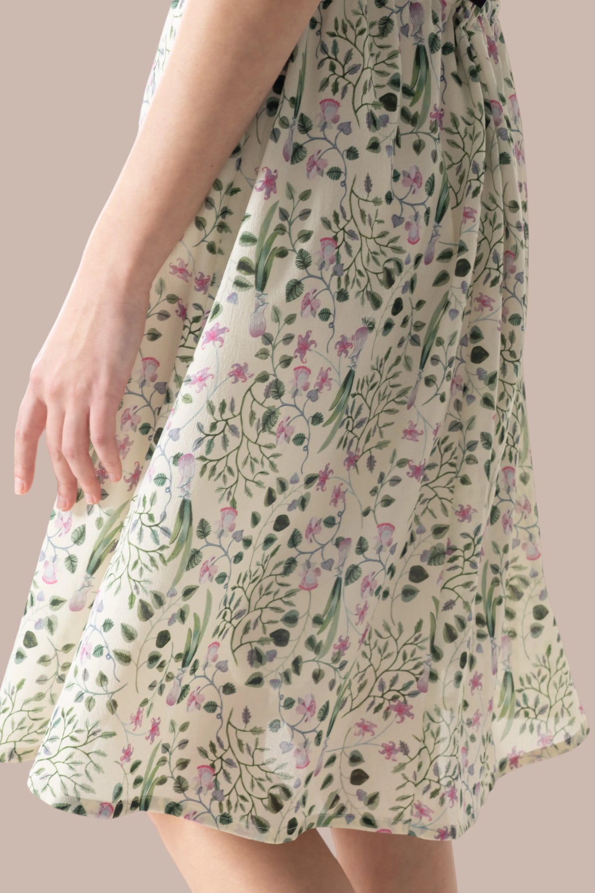 Stretch Chiffon: Collared Cache-Coeur Dress