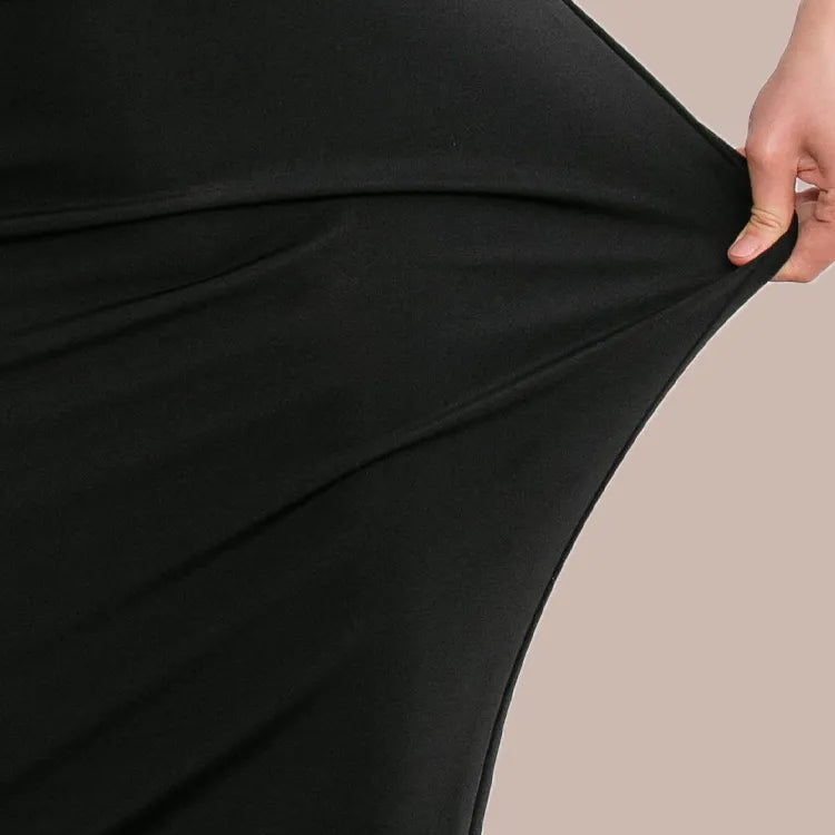 Year-round comfort with temperature-regulating stretch fabric