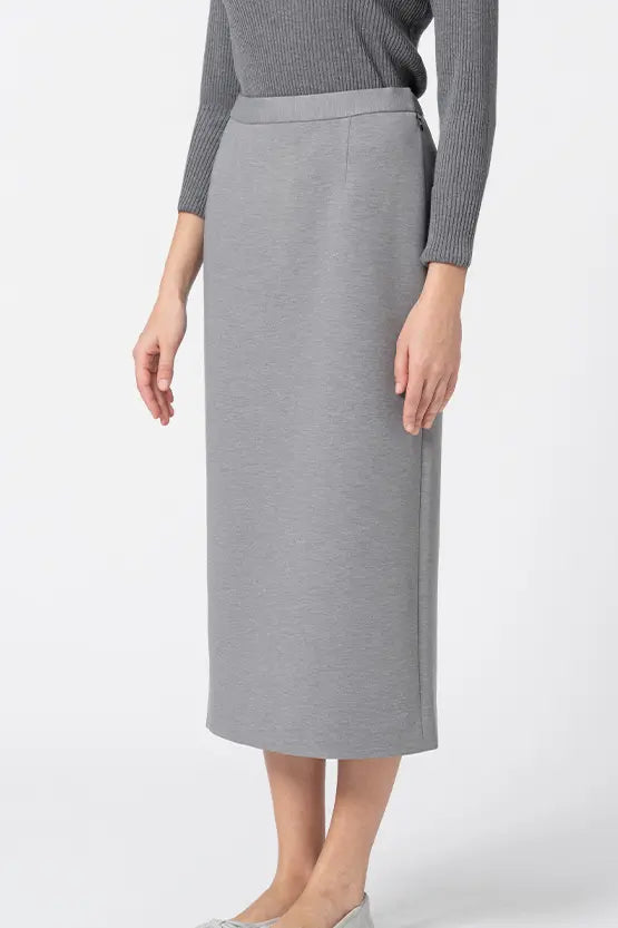 Marshmallow Tech: I-Line Long Skirt