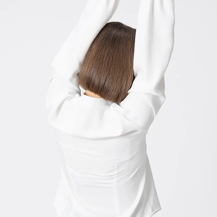 Stretches and recovers beautifully, for effortless shoulder comfort
