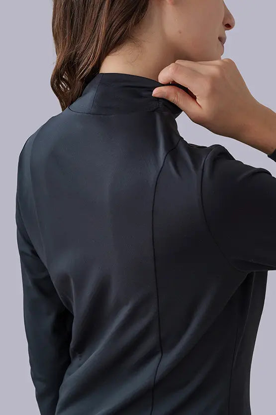 Wellness Tech: High Neck Top