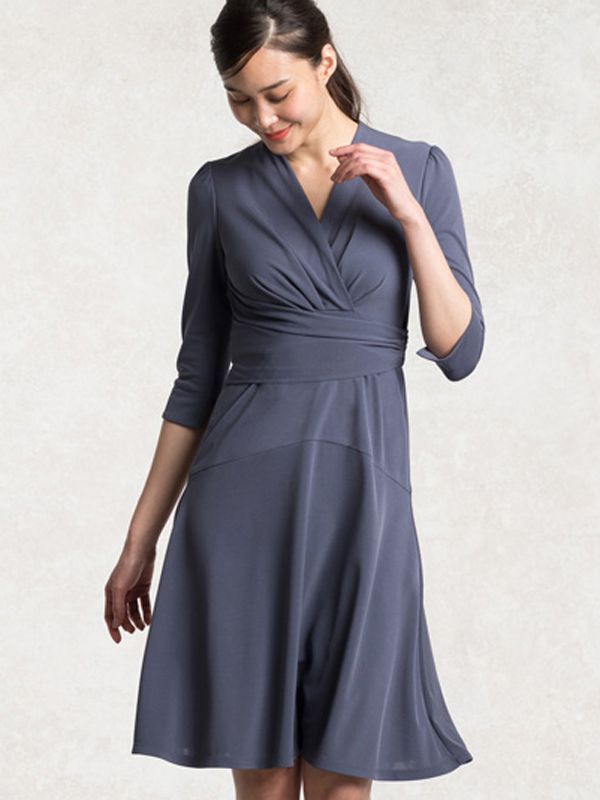Body Shape Correction: Blue-Grey Cache-Coeur Dress