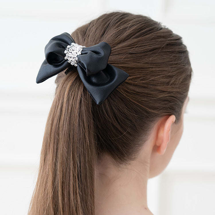 The plump ribbon makes me fall in love