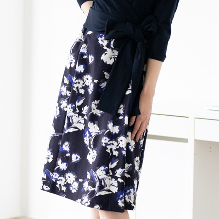 Adjustable wrap dress