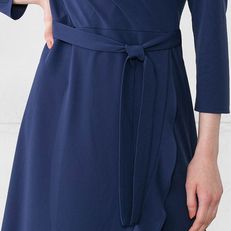 Feminine with waist ribbon