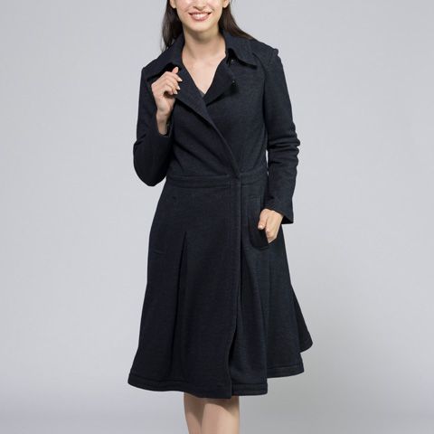 3D fit and flare silhouette