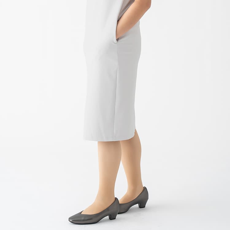 Elongated Silhouette