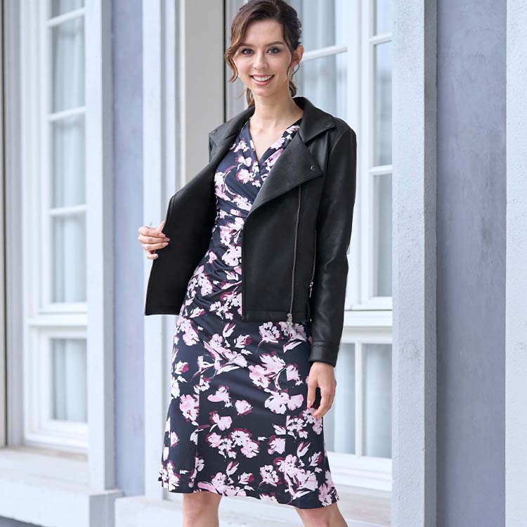 A magical item that instantly transforms even a dress into a cool look