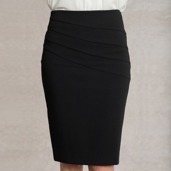 Figure-flattering silhouette