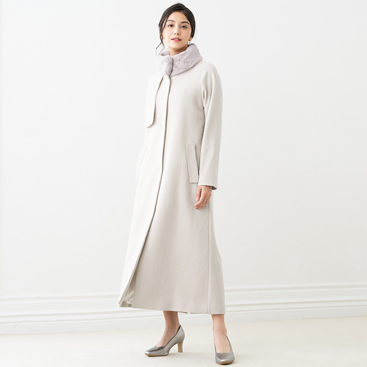 A long silhouette that goes well with long dresses