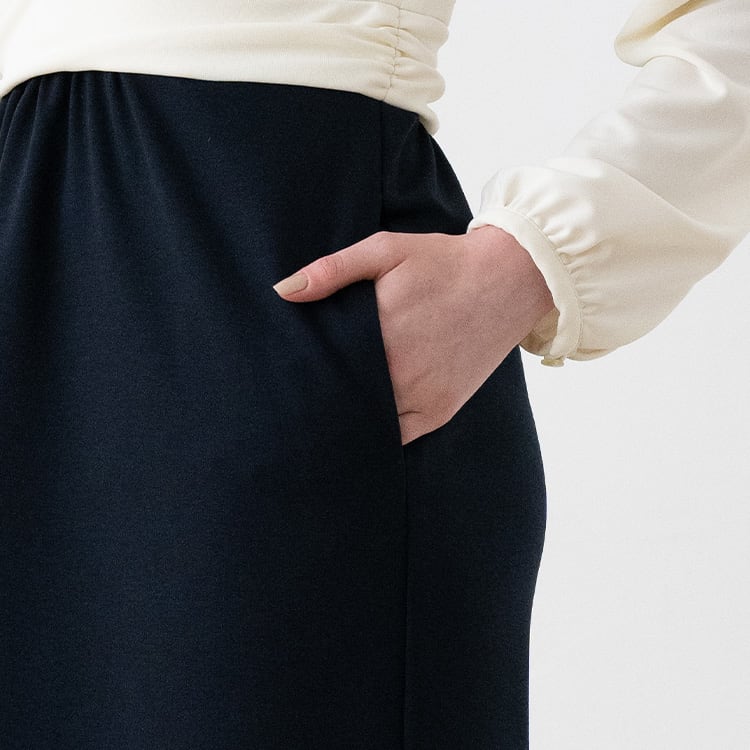 Handy Side Pockets
