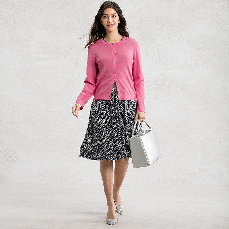 Add femininity to chic navy