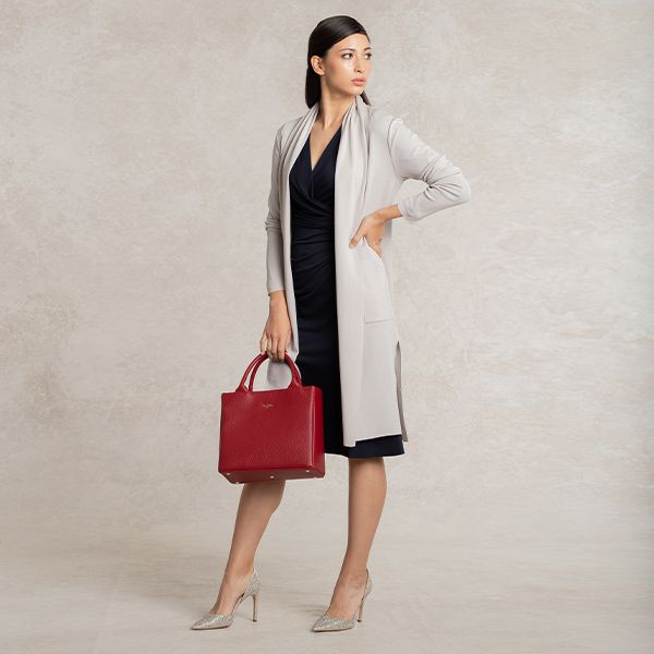 Dainty office look with a long Cardigan