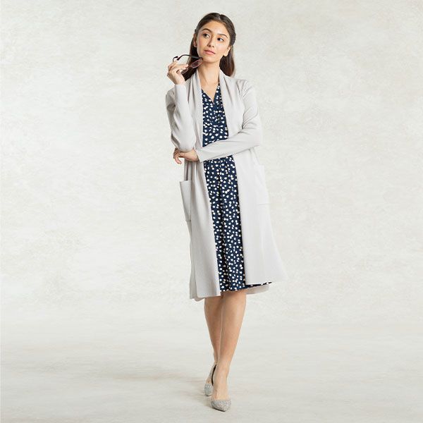 Dainty office look with a Side-slit Cardigan