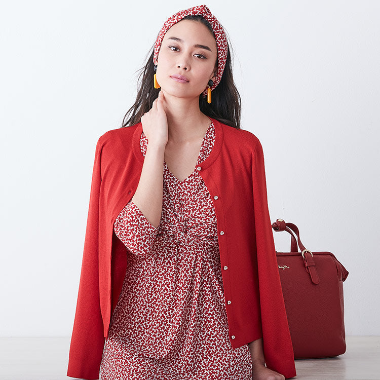 Pair with a complementing colored print