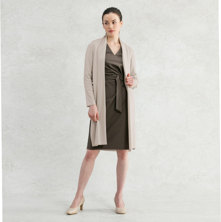 Wear a long cardigan to work in the office