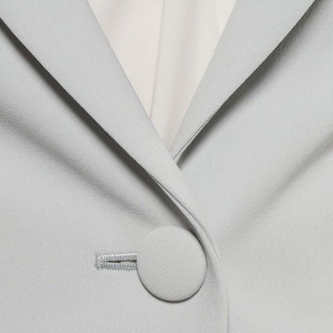 Made in Japan with careful sewing techniques