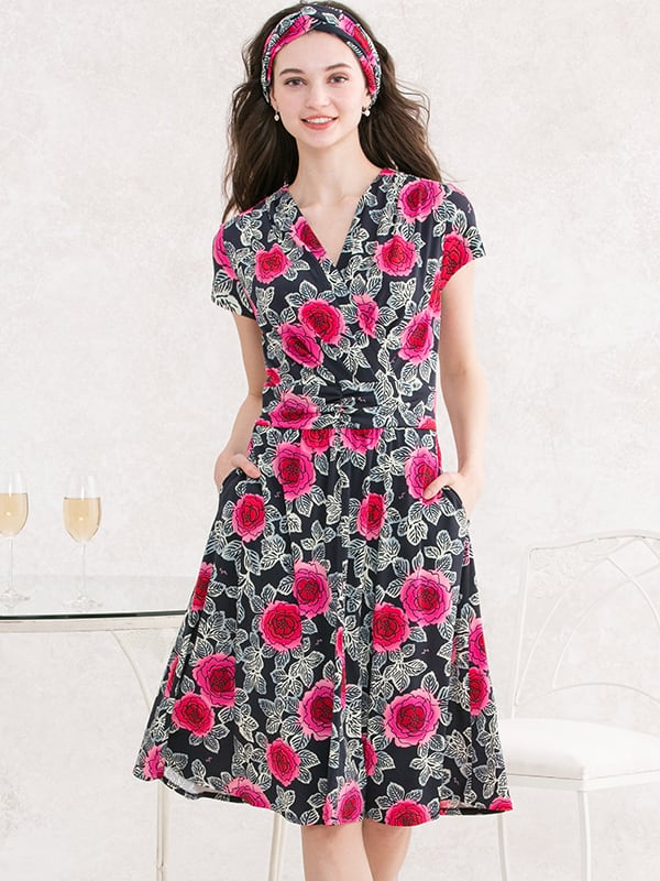 Japanese Pattern: Black Peony Marilyn Dress