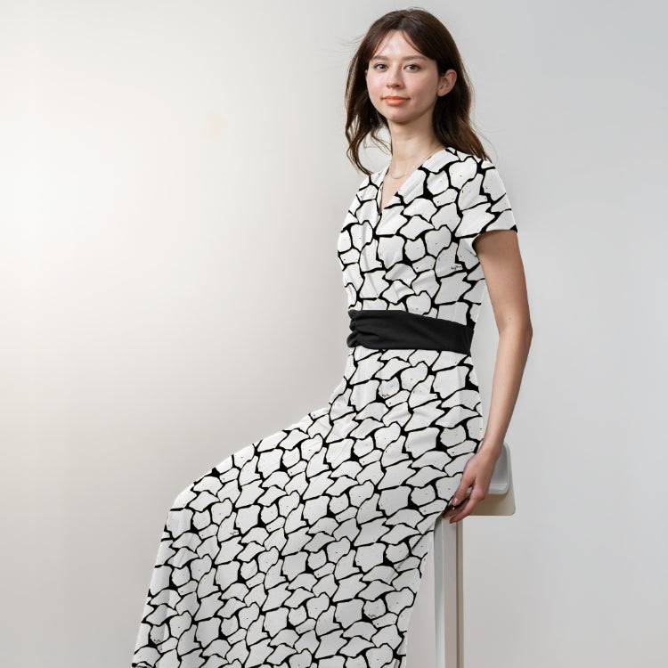 Tightening effect creates a defined look