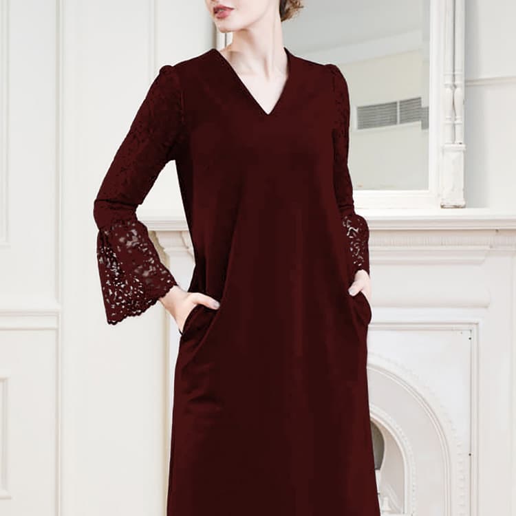 Practical side pockets that don’t disturb the silhouette
