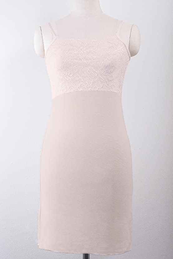 Lace Shape-Supporting Underdress