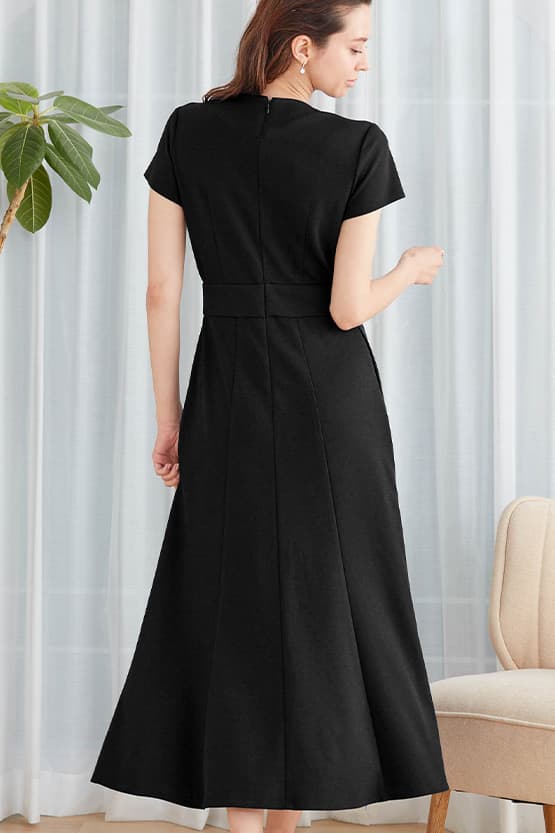 Hard-Twist Stretch / Cool Touch: Cool Twist Long Marilyn Dress