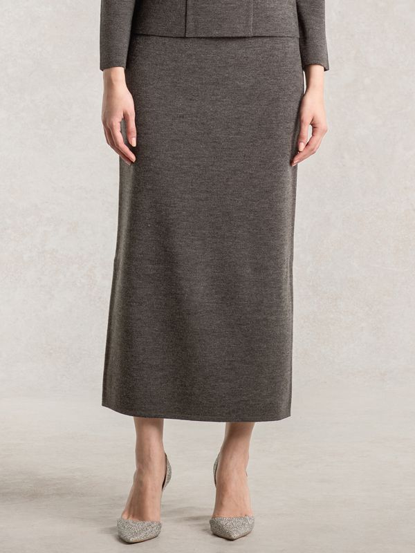 Long Length: Charcoal Gray Knit Long Skirt