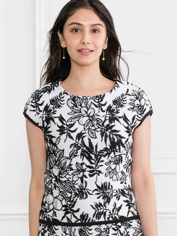 Washable Knit: White Lemon Knit Top